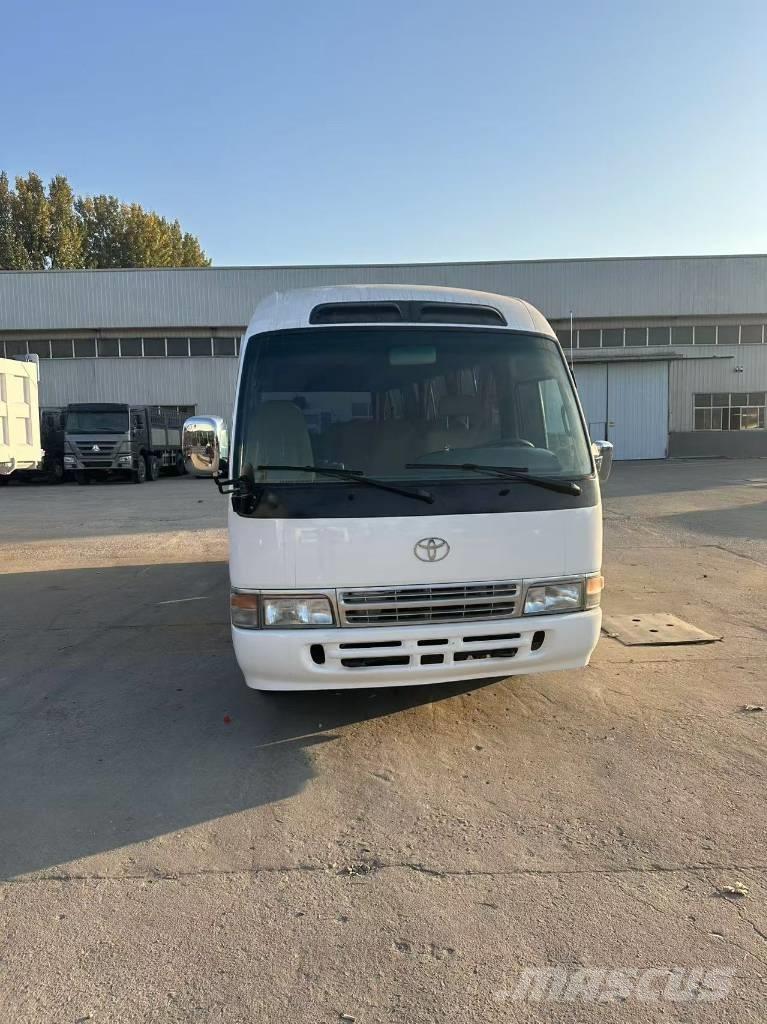 Toyota Coaster Medkrajevni avtobusi
