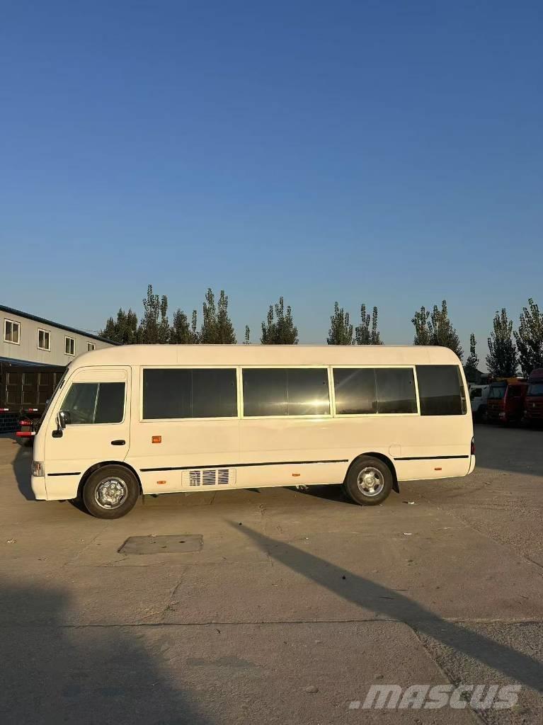 Toyota Coaster Medkrajevni avtobusi