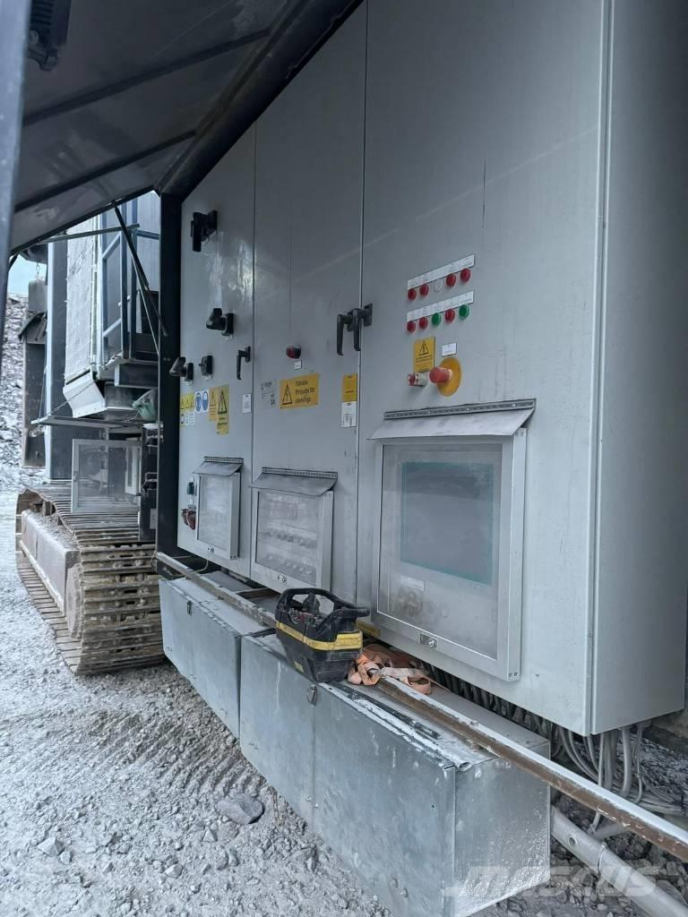 PJ JONSSON L 1511 Mobilni drobilniki