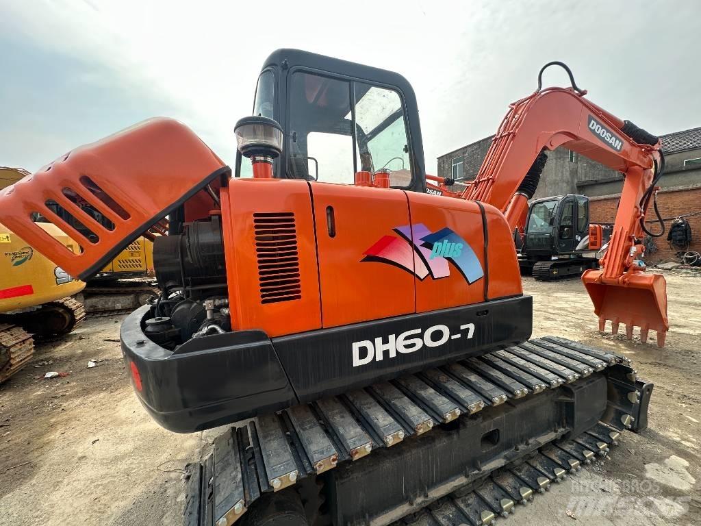 Doosan DH 60 Mini bagri <7t