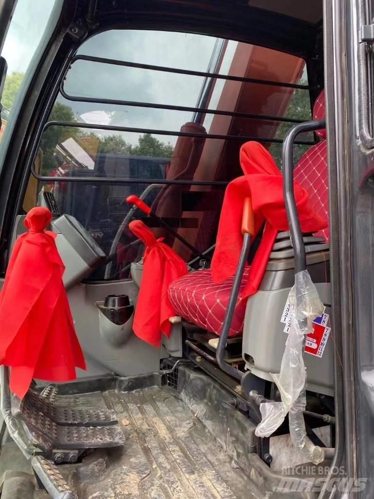 Hitachi zaxis70 Bagri goseničarji