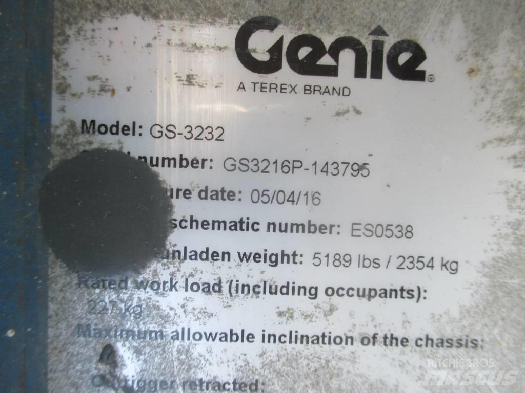 Genie GS 3232 Škarjaste dvižne ploščadi