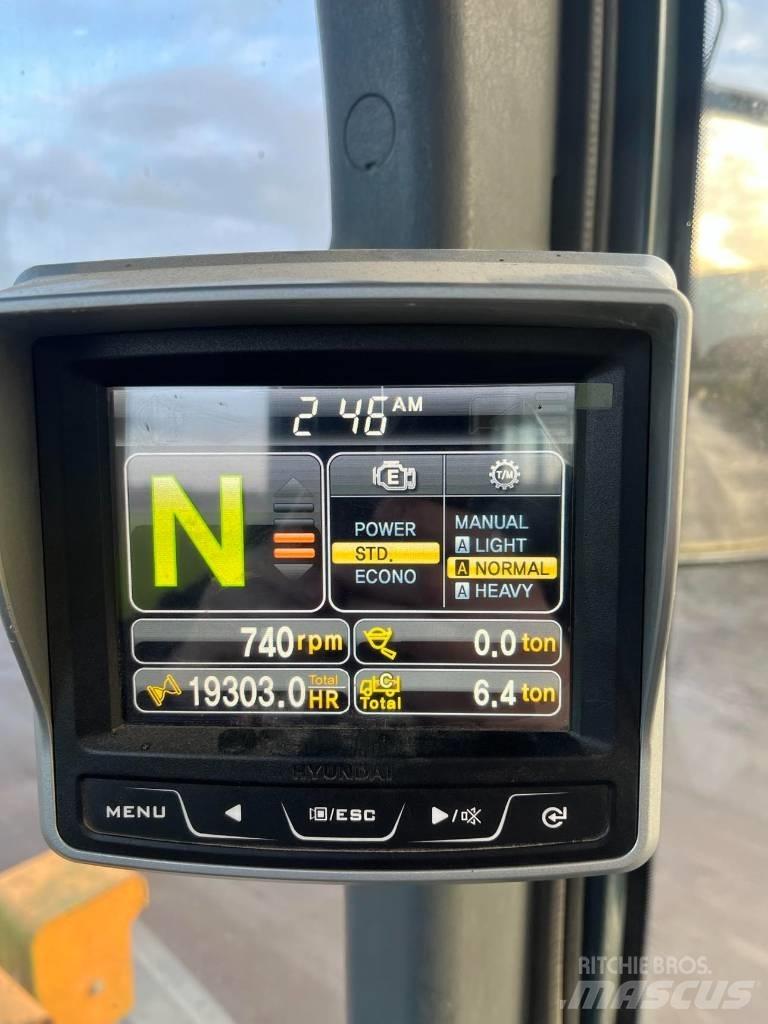 Hyundai HL 760-9 Kolesni nakladalci