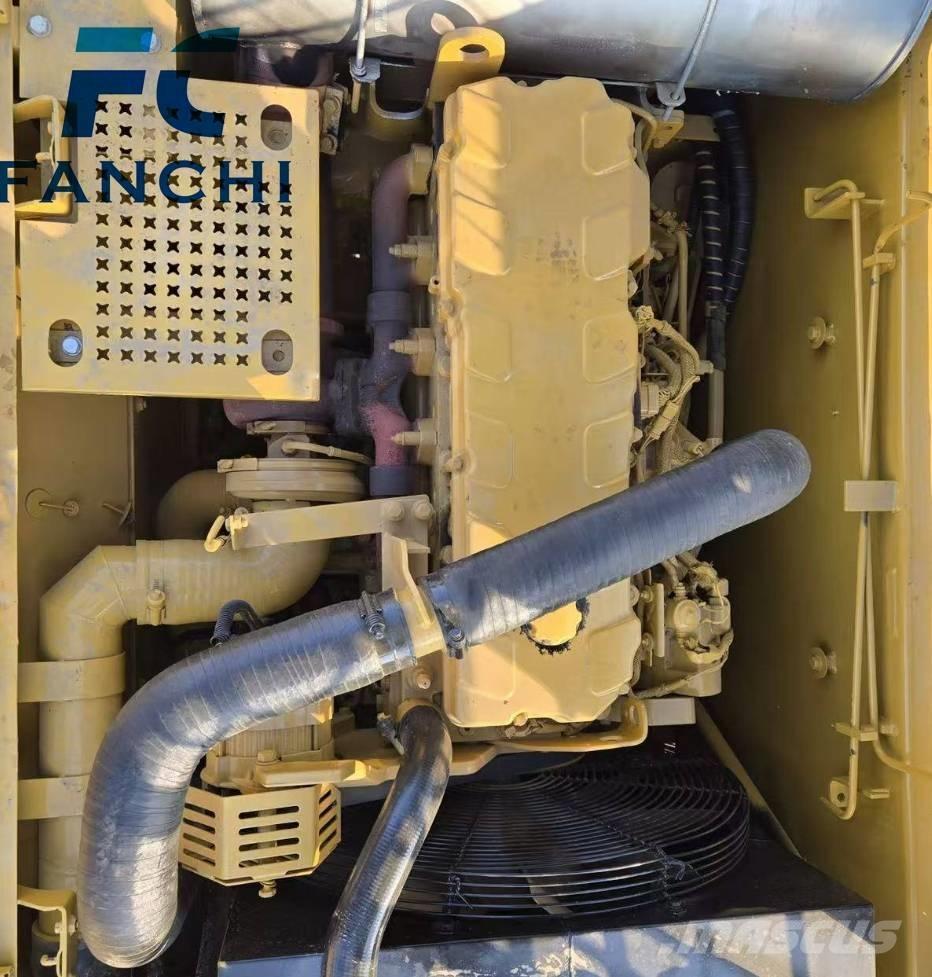 CAT 330 CL Bagri goseničarji