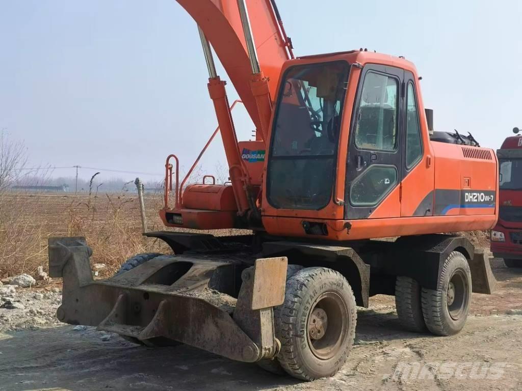 Doosan DH210W-7 Bagri na kolesih