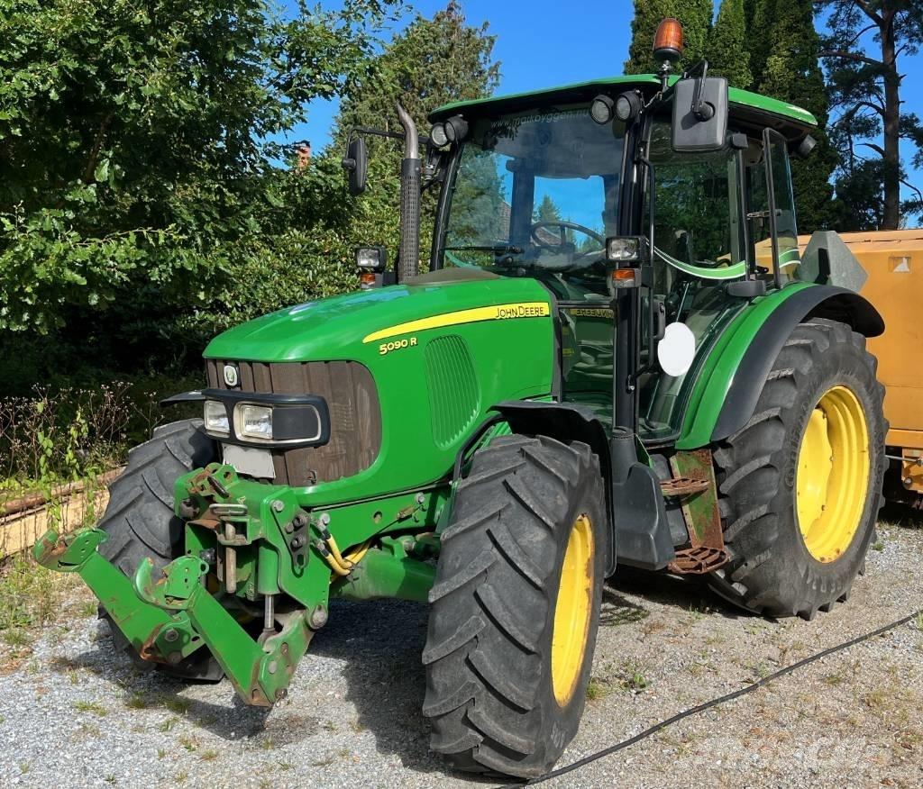 John Deere 5090 R Traktorji