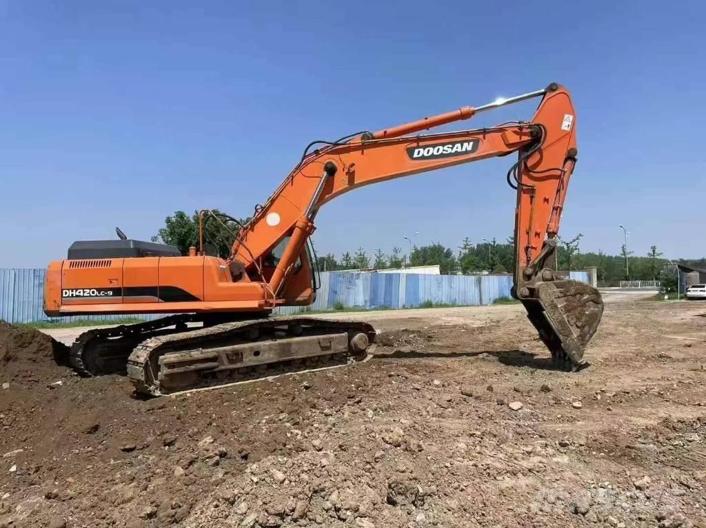 Doosan DH 370 Bagri goseničarji