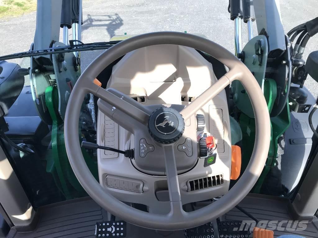 John Deere 6100 M Traktorji