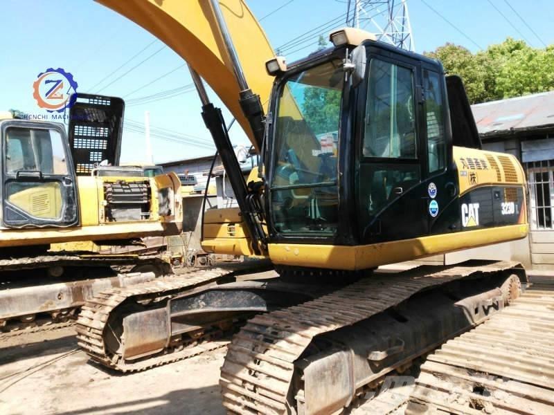 CAT 323 D L Bagri goseničarji