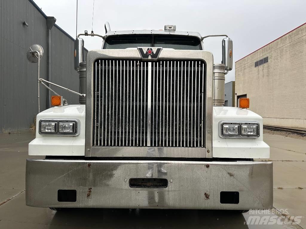 Western Star 4900 SF Vlačilci