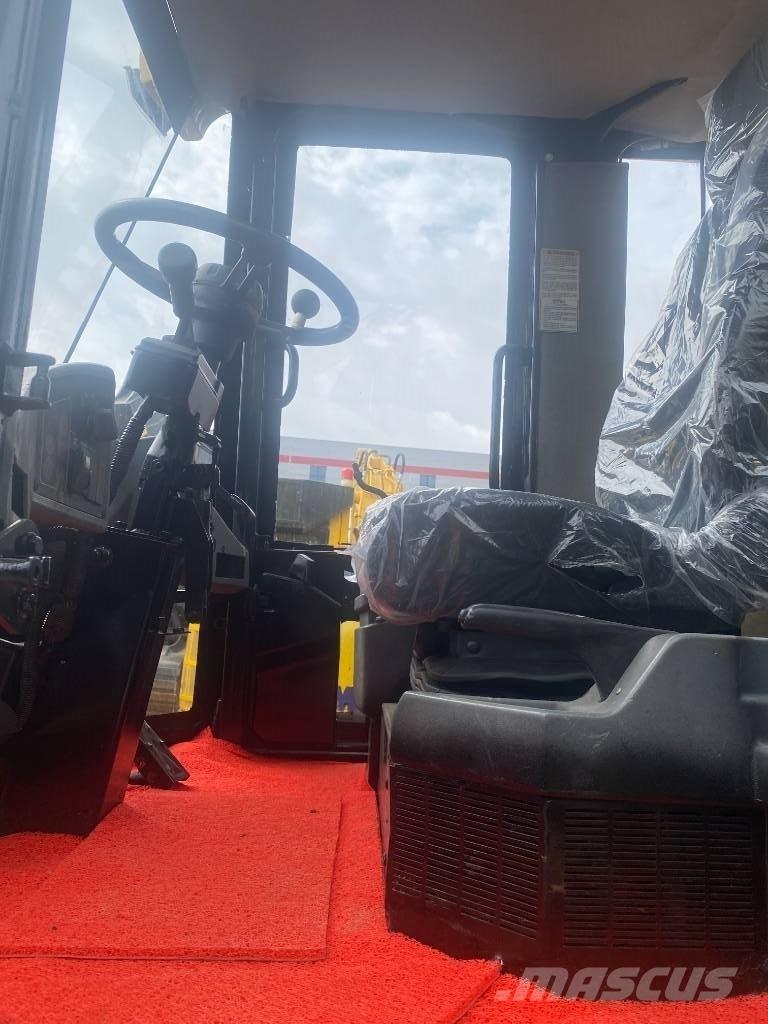 CAT 914 G Kolesni nakladalci