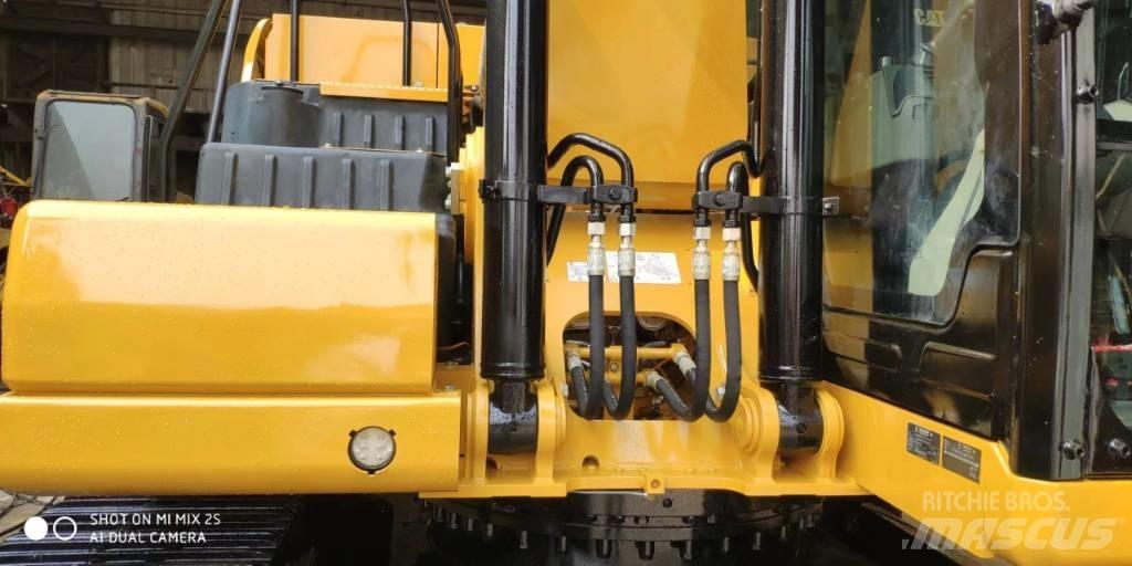 CAT 320 Bagri goseničarji