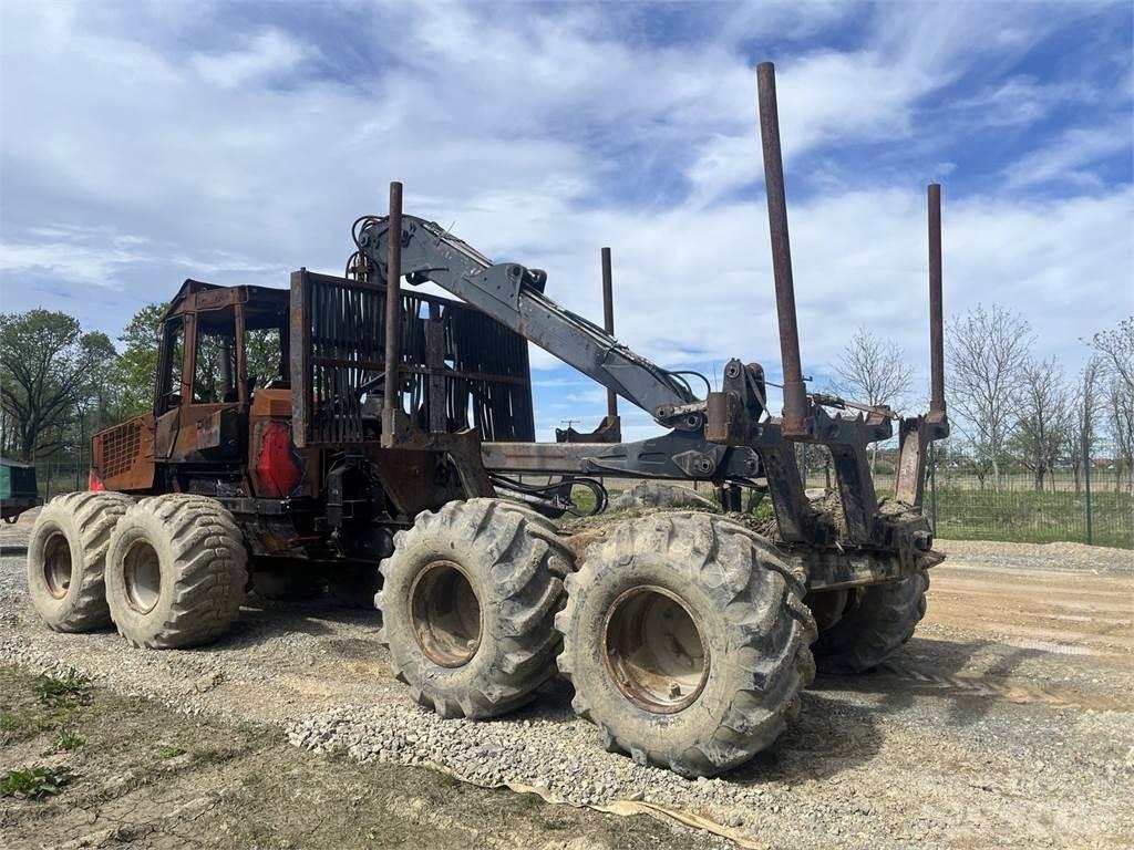 Komatsu 890.3 Harvesterji
