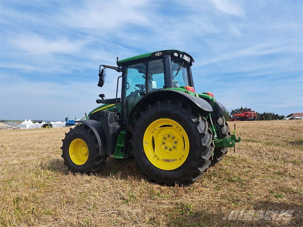 John Deere 6110M Traktorji