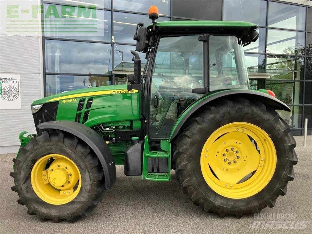 John Deere 5085M Traktorji