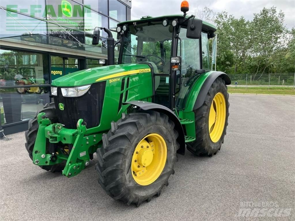 John Deere 5085M Traktorji