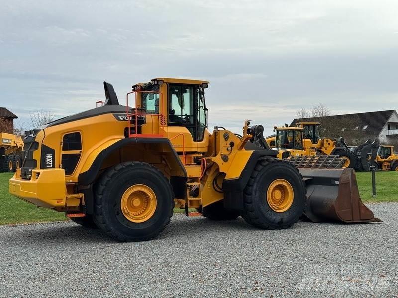 Volvo L 220 H Kolesni nakladalci