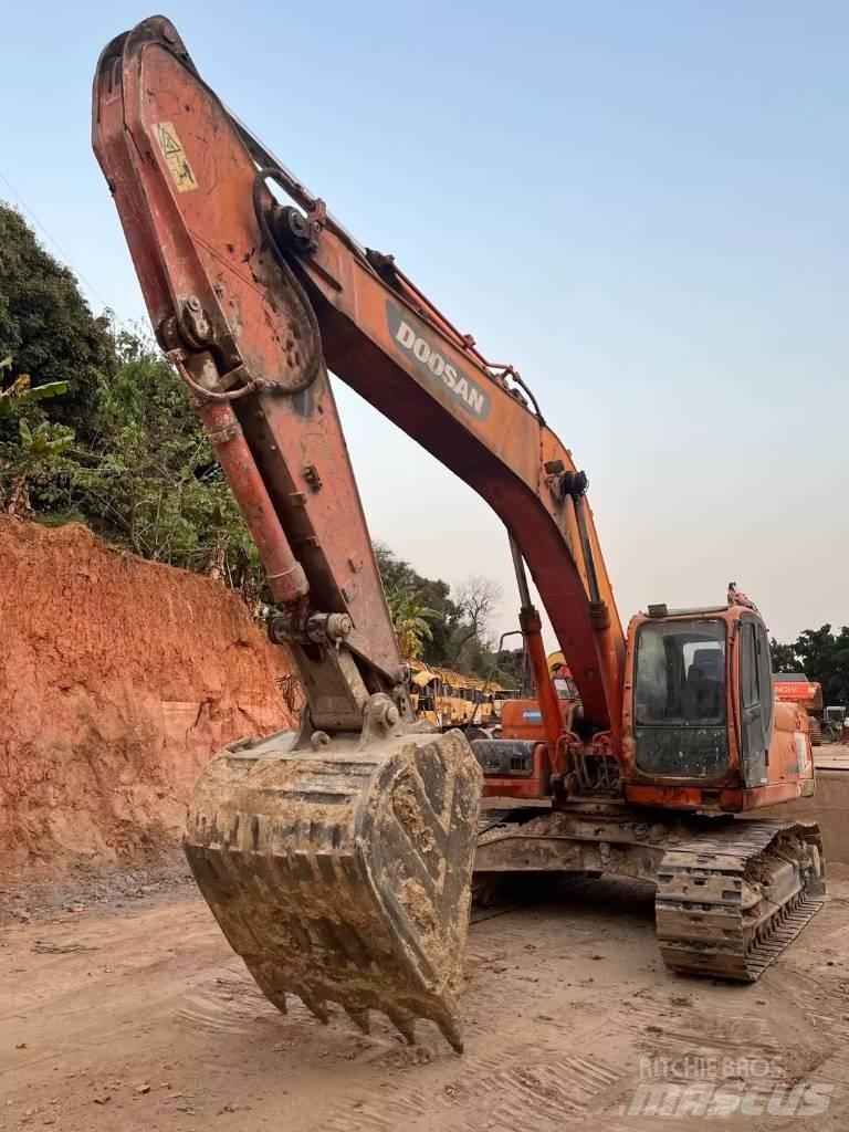 Doosan DX 300 LC Mini bagri <7t