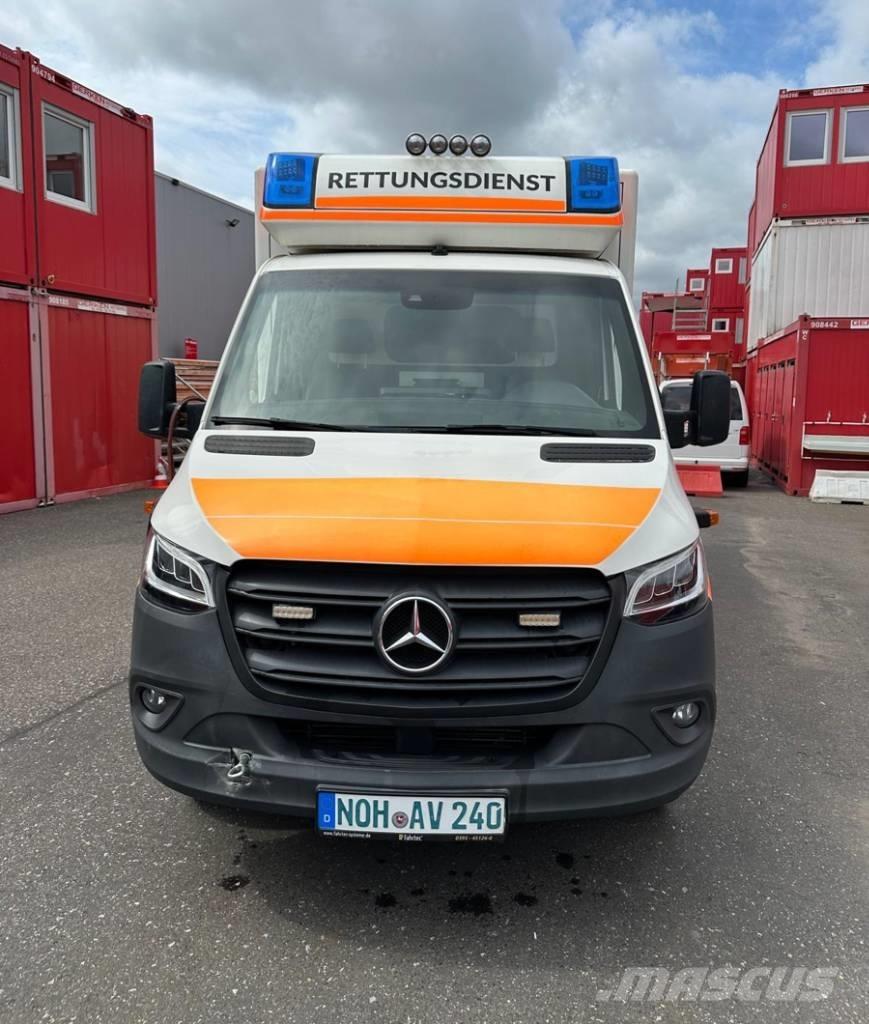 Mercedes-Benz 1000 Rešilni avtomobili