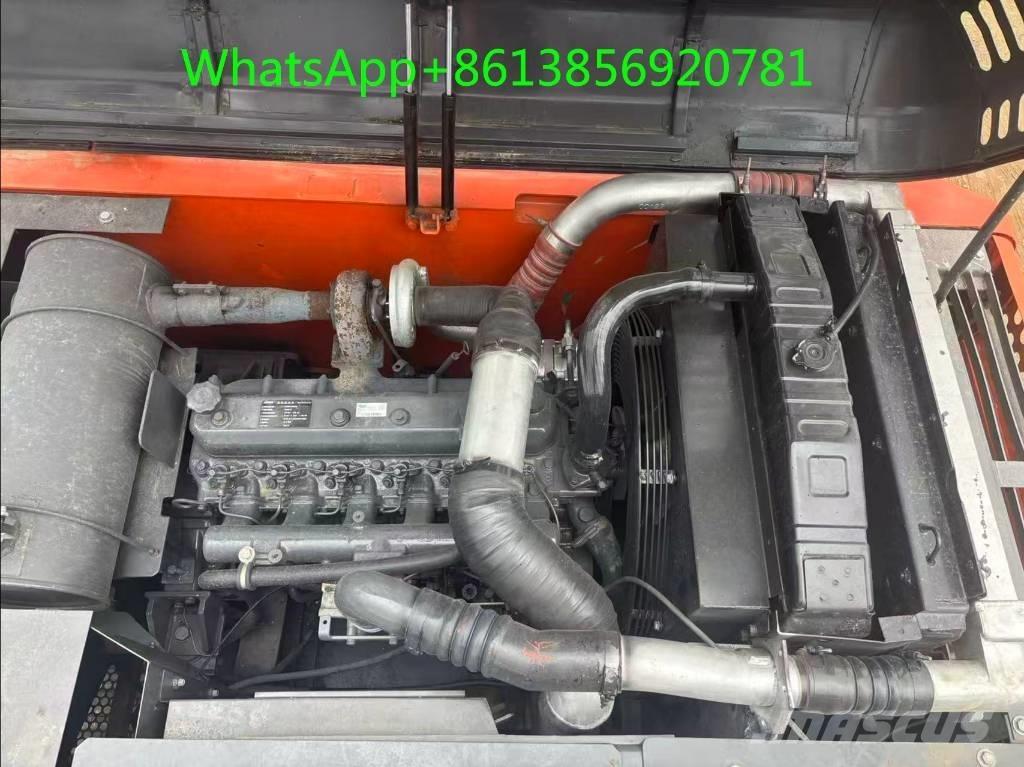 Doosan DX 225 Bagri goseničarji
