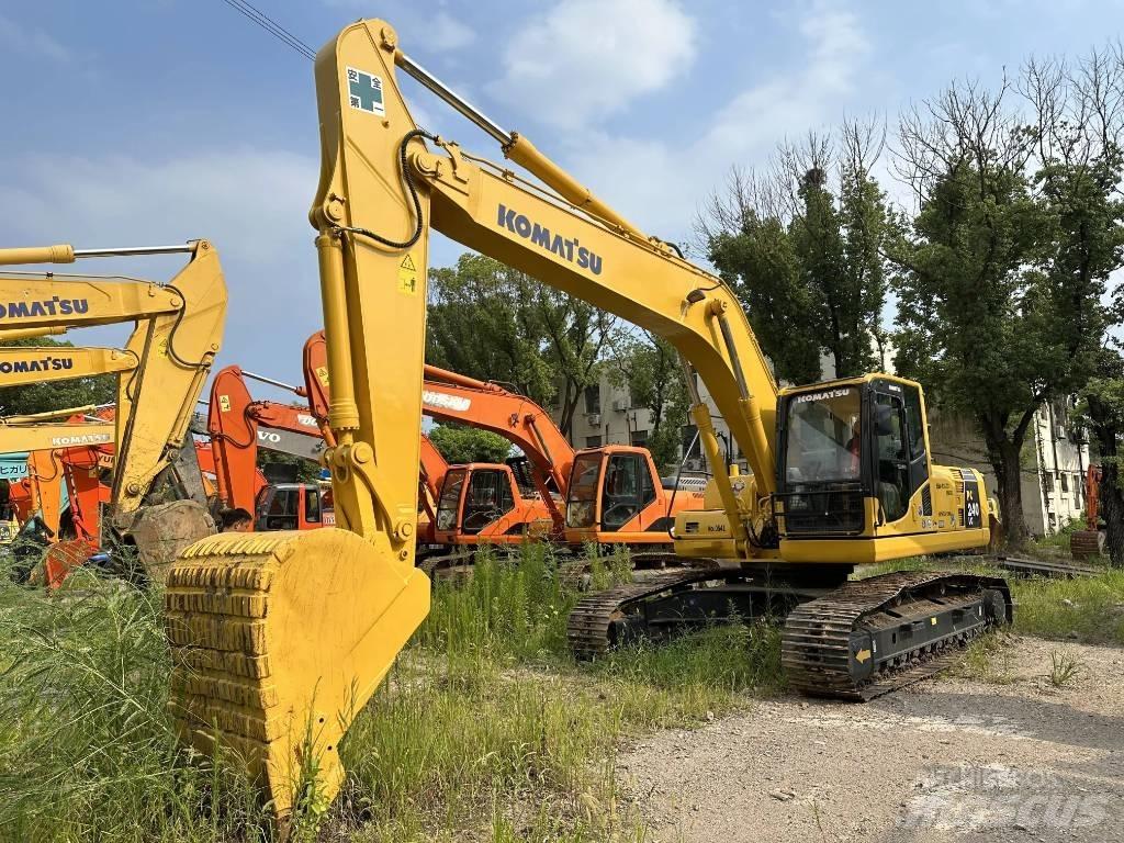 Komatsu PC240-8 Bagri goseničarji