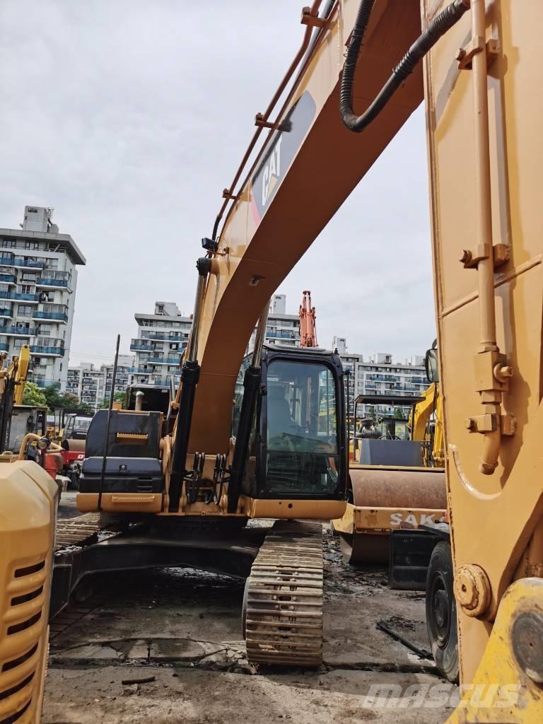 CAT 323D Bagri goseničarji
