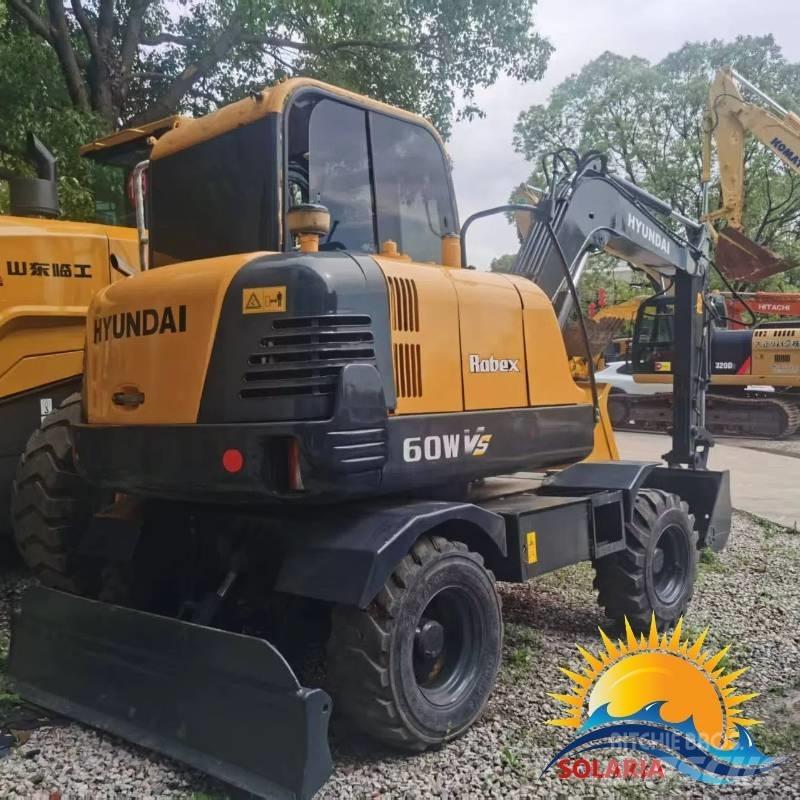 Hyundai R 60 W Bagri na kolesih