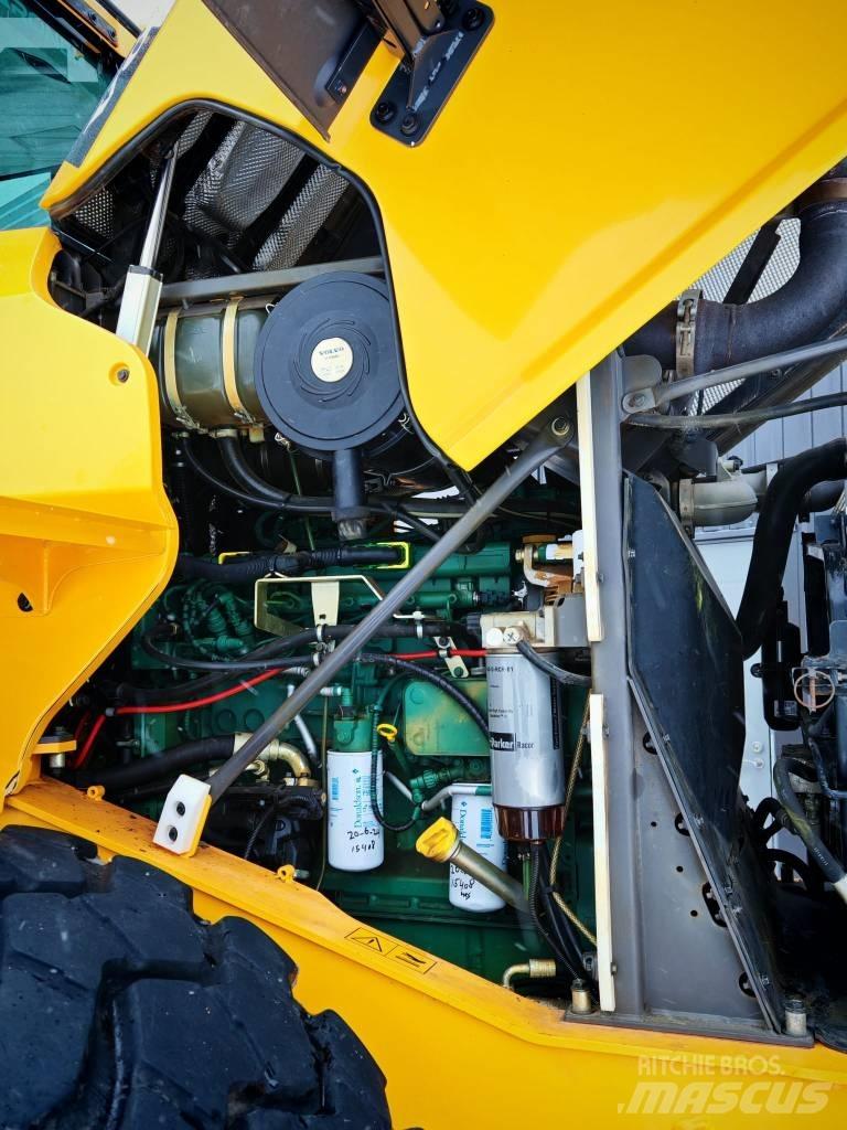 Volvo L 60 G Kolesni nakladalci