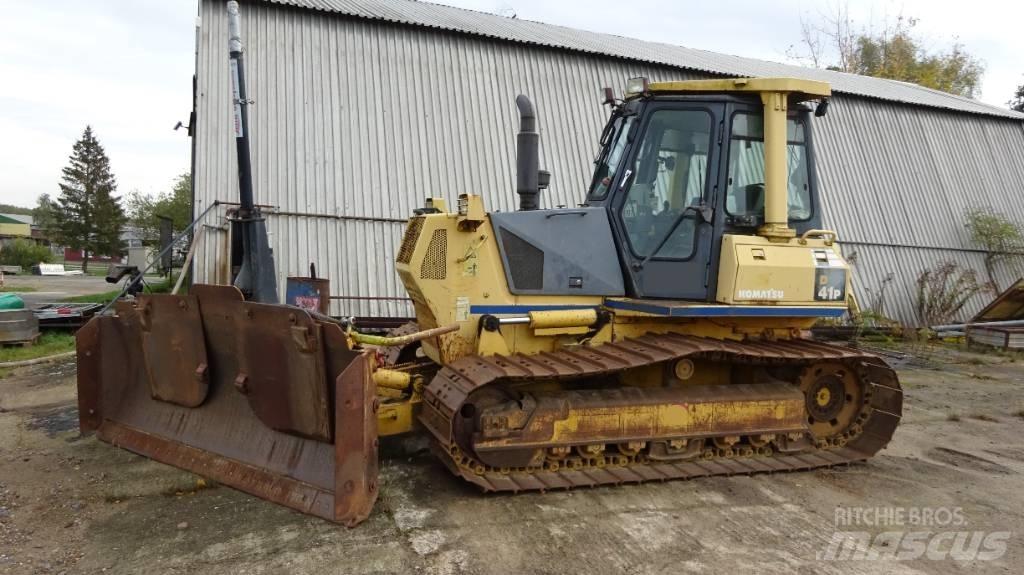 Komatsu D 41 P-6 Buldožerji goseničarji