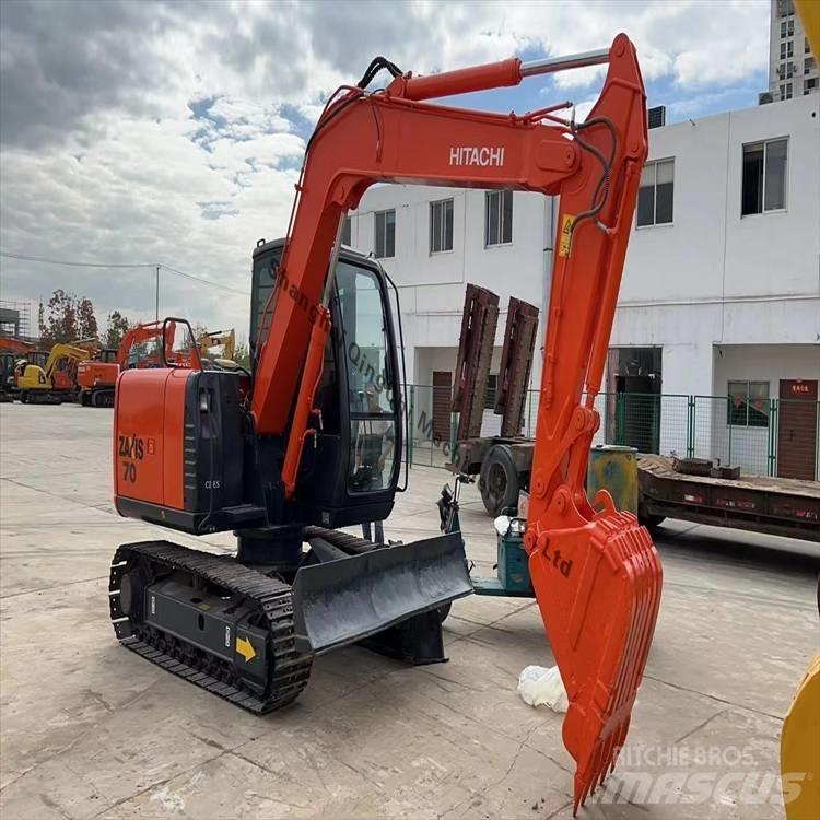 Hitachi zx70 Bagri goseničarji