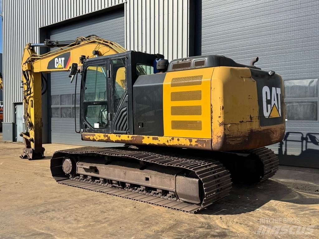CAT 323EL Bagri goseničarji