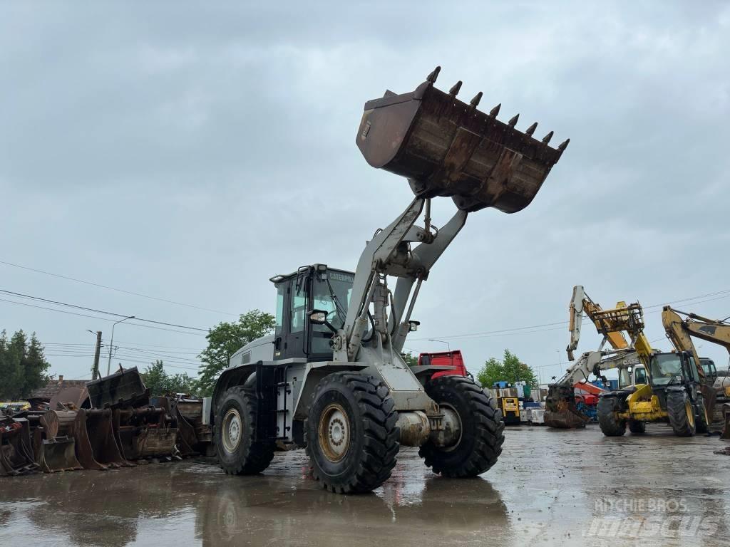 CAT 936H Kolesni nakladalci