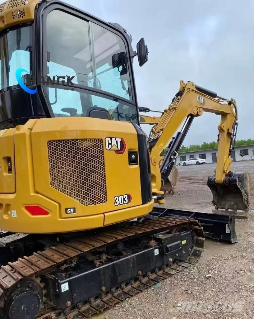 CAT 303 Mini bagri <7t