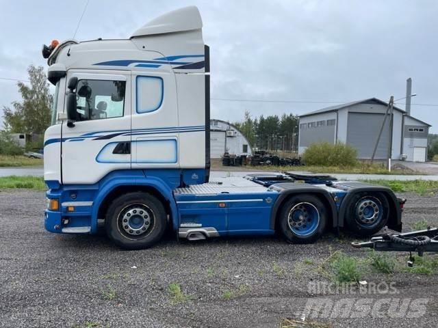 Scania R520 6X2 Vlačilci