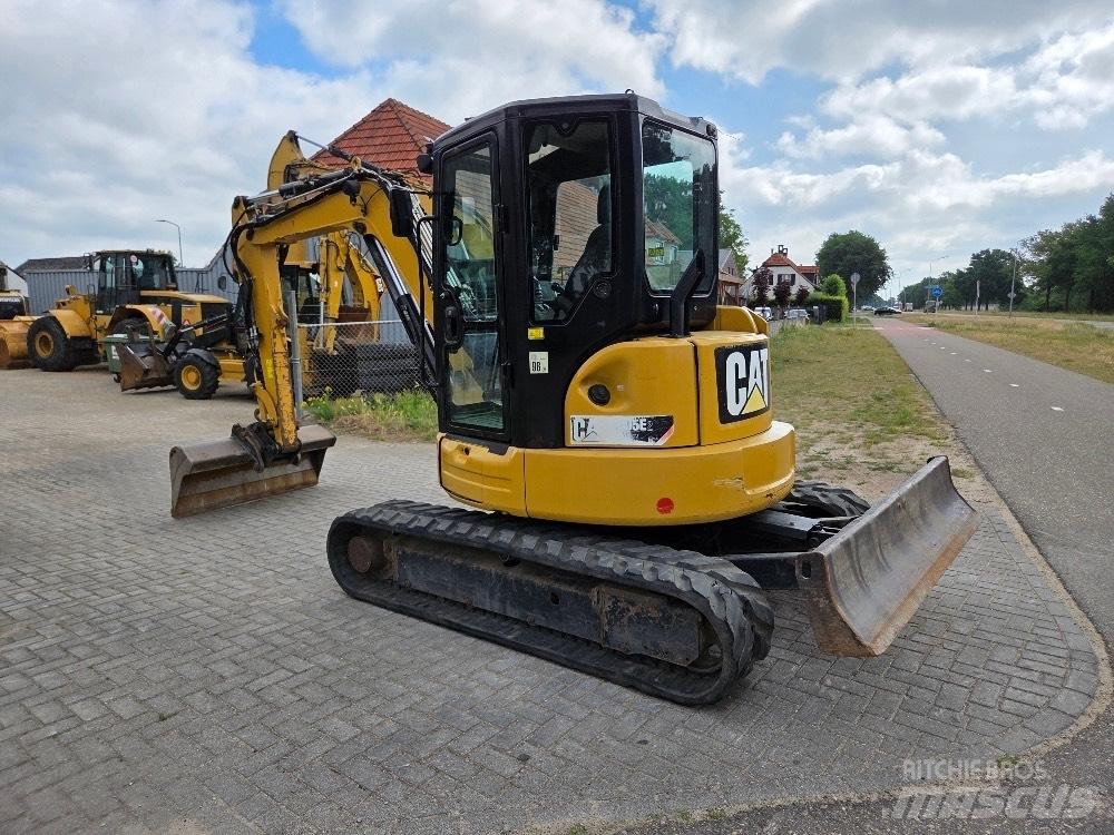 CAT 305E Mini bagri <7t
