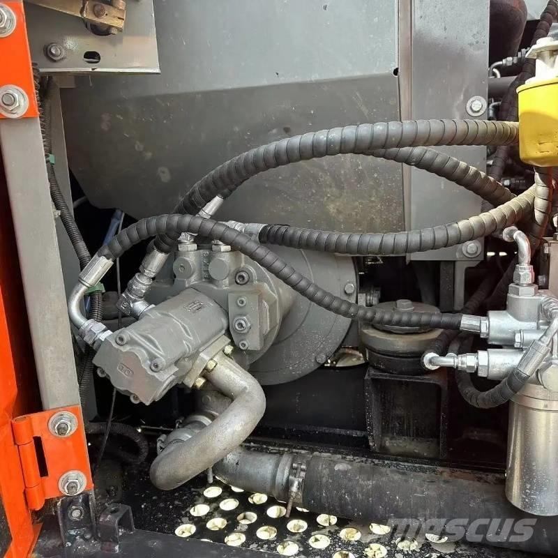 Hitachi ZX 60 Mini bagri <7t