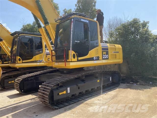 Komatsu PC 220-8 Bagri goseničarji