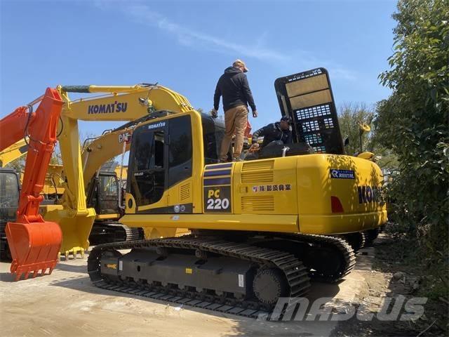 Komatsu PC 220-8 Bagri goseničarji