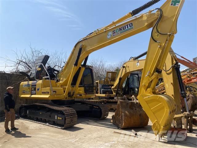 Komatsu PC 220-8 Bagri goseničarji
