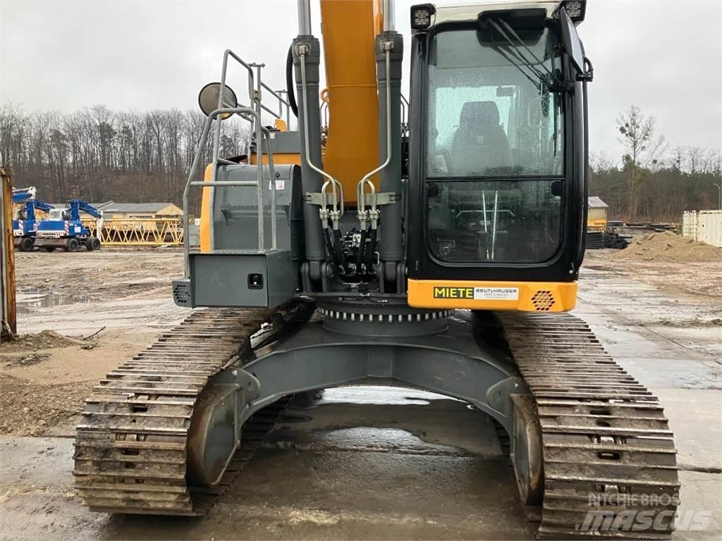 Liebherr R924 Bagri goseničarji