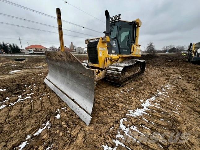 Komatsu D 41 E Buldožerji goseničarji