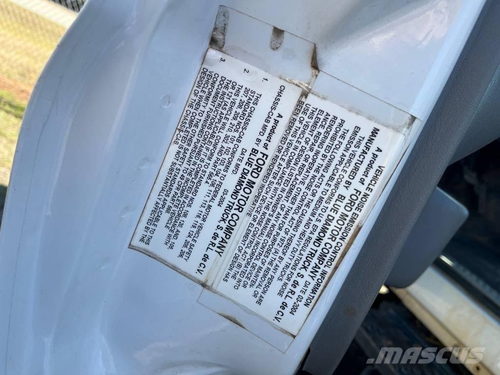 Ford F 650 XLT Tovornjaki cisterne