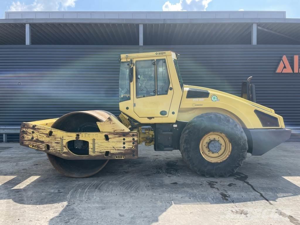 Bomag BW 216 DH-4 Enojni valjarji