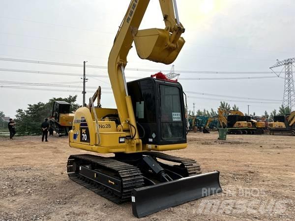 Komatsu PC 70 Bagri goseničarji