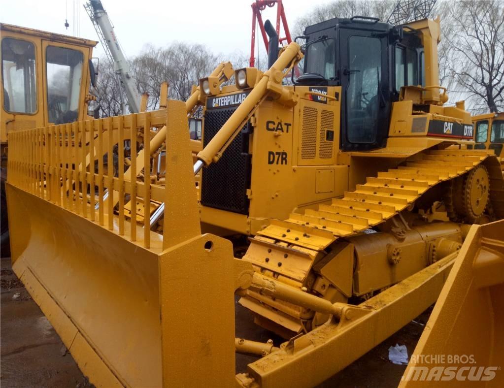 CAT D 7 R Buldožerji goseničarji