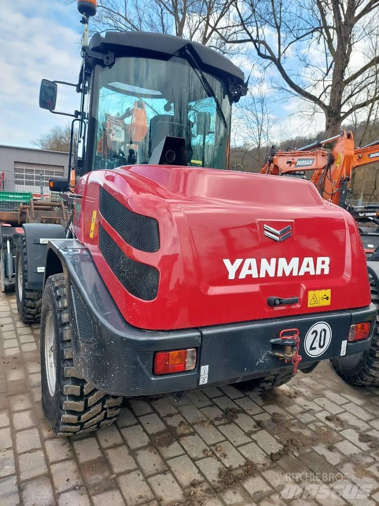 Yanmar V 100 Kolesni nakladalci