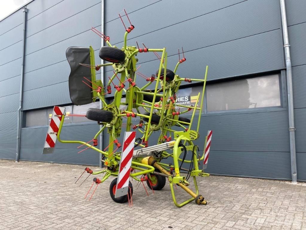 CLAAS Volto 870 Obračalniki in zgrabljalniki