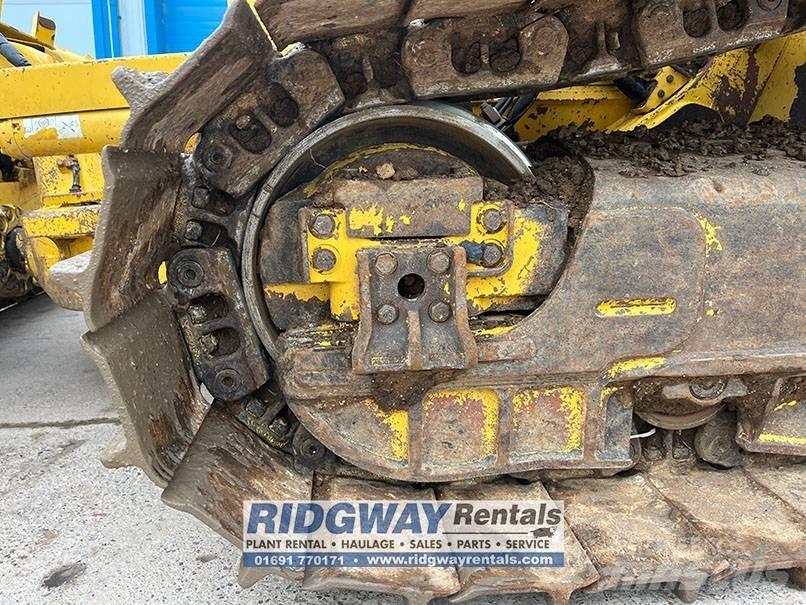 Komatsu D 51 PX-24 Buldožerji goseničarji
