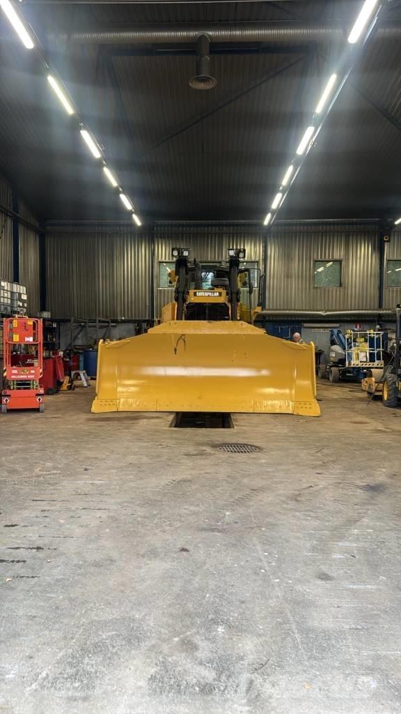 CAT D 8 T Buldožerji goseničarji