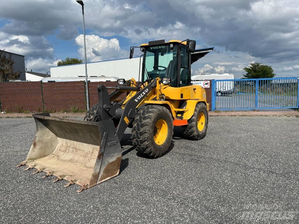 Volvo L 35 GS Skid steer mini nakladalci